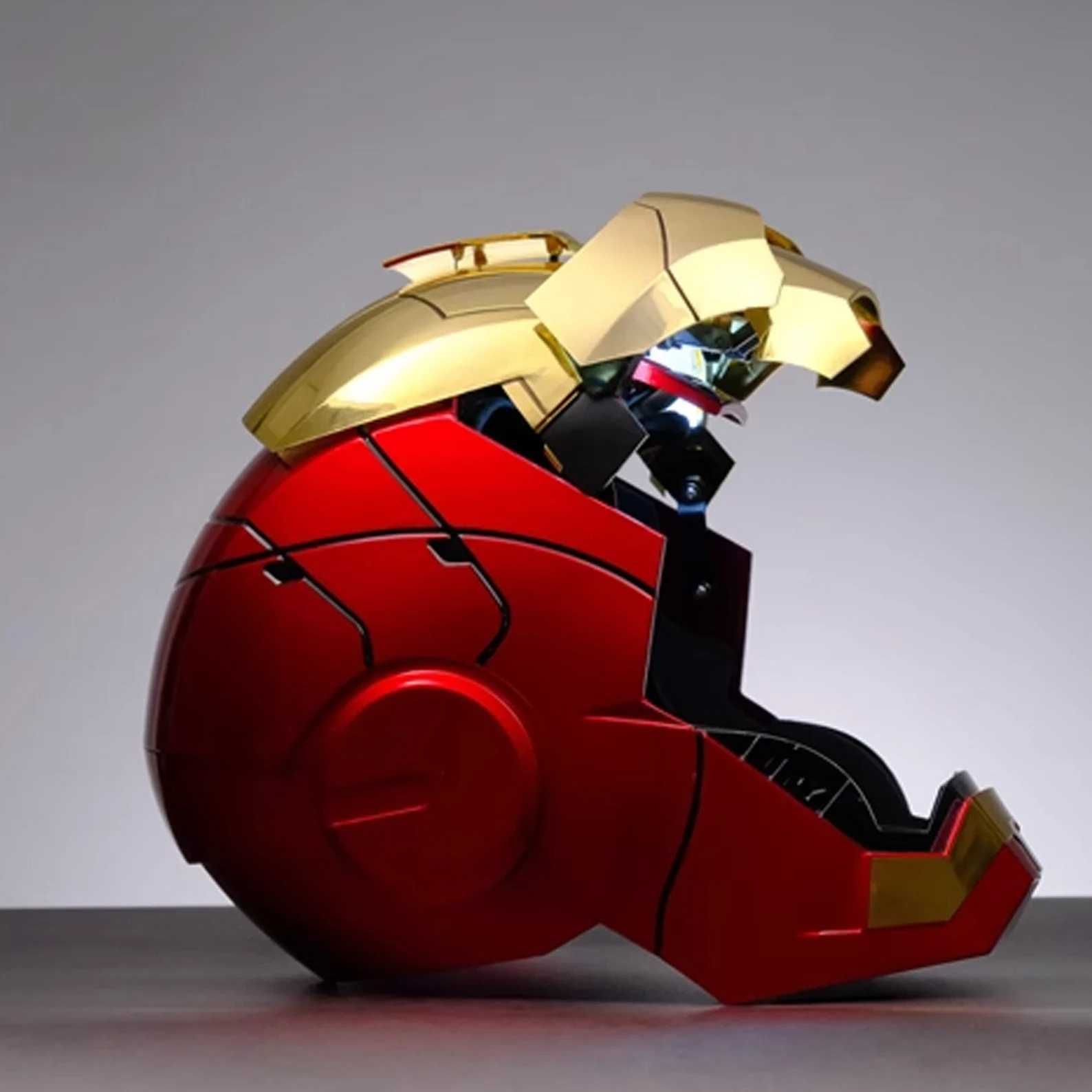 Marvel Моторизирана маска Iron Man с гласова команда Железния човек