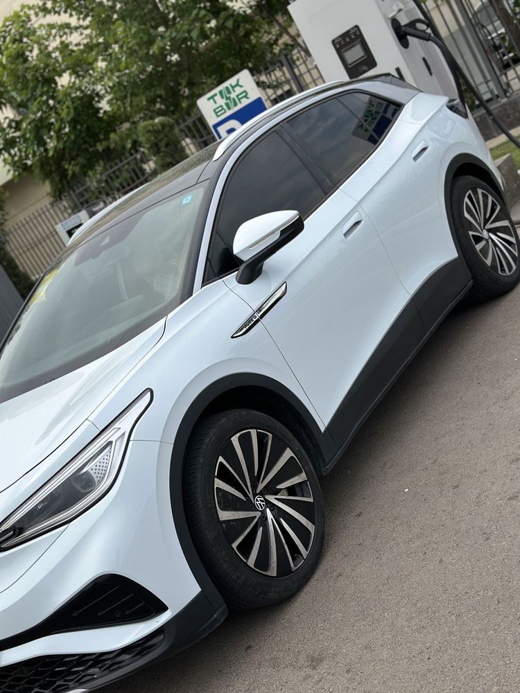 Wolksvagen I4 Pure+