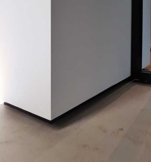 Plinta retrasa shadow gap /  profil tip scafa made in Italy