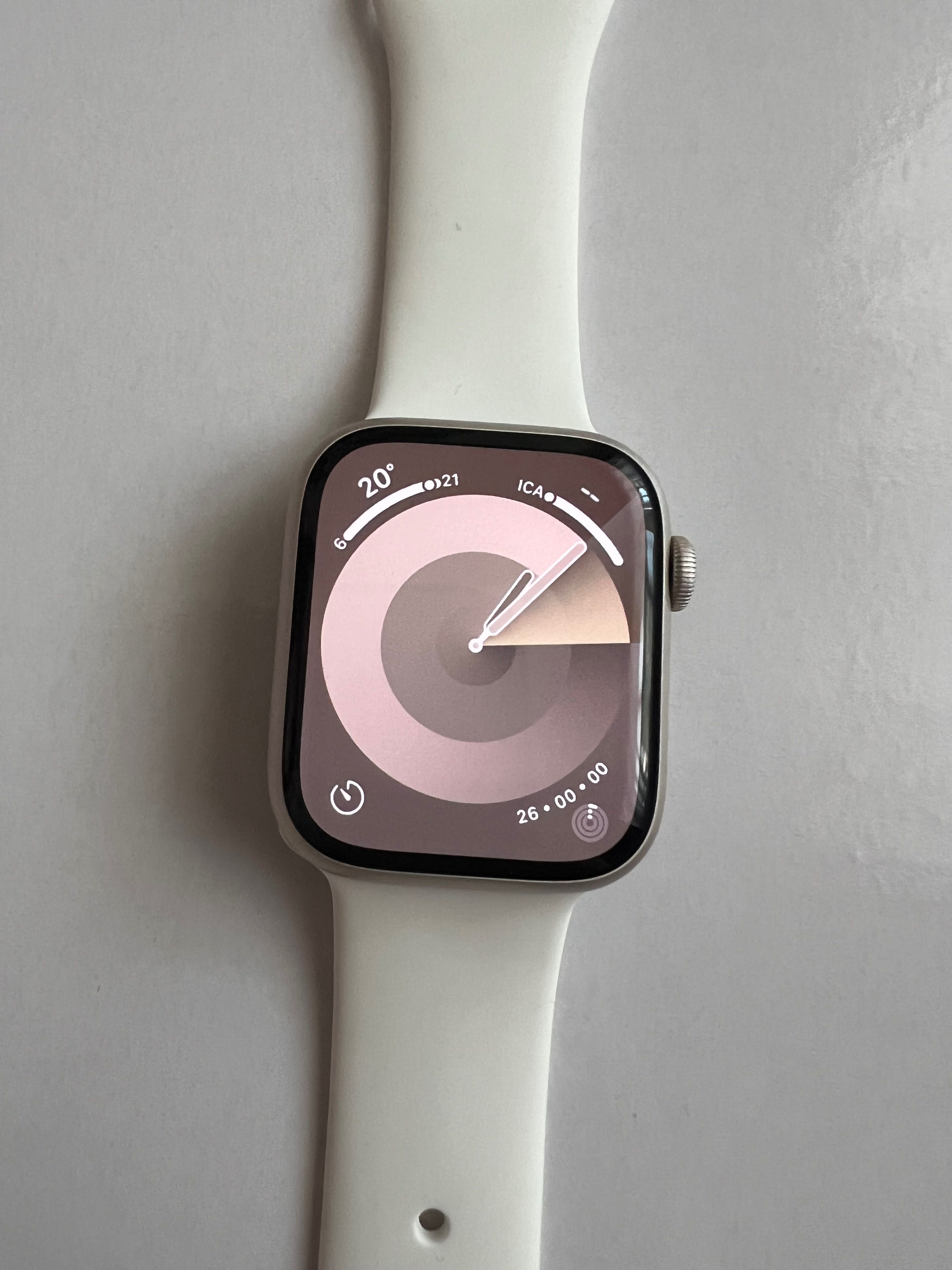 Apple Watch Seria 7 45mm Aluminium