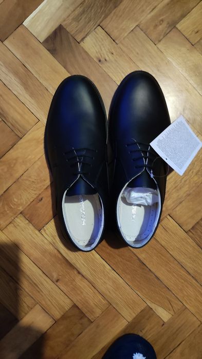 Мъжки обувки от естествена кожа