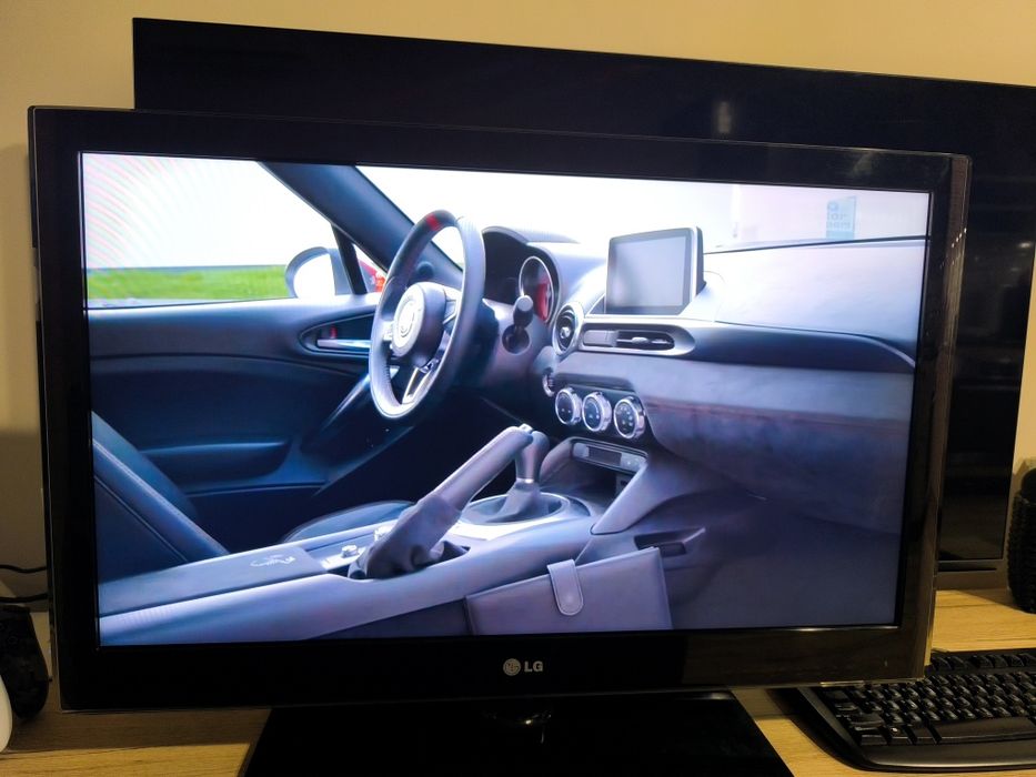 Телевизор LG 32 инча