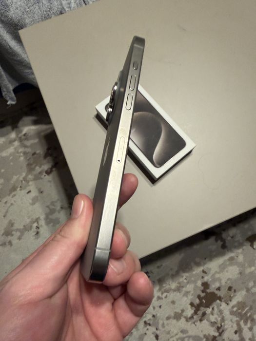 Vand Iphone 15 Pro Max Titanium!!!