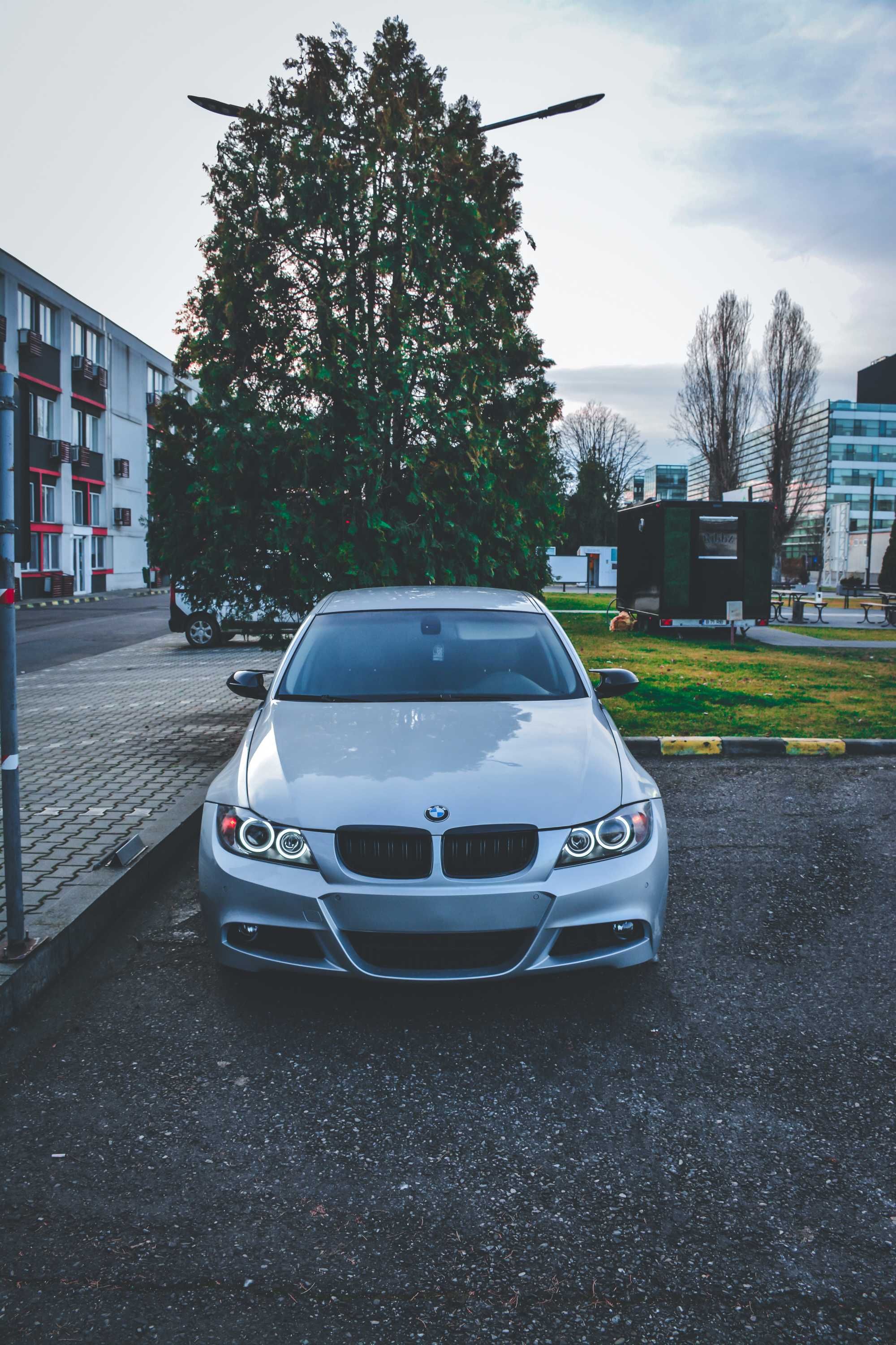 BMW Seria 3 E90 325XI