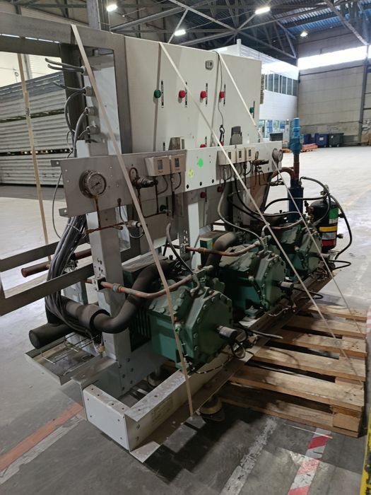 Продам средне температурную холодильную систему ЦХМ +2+6