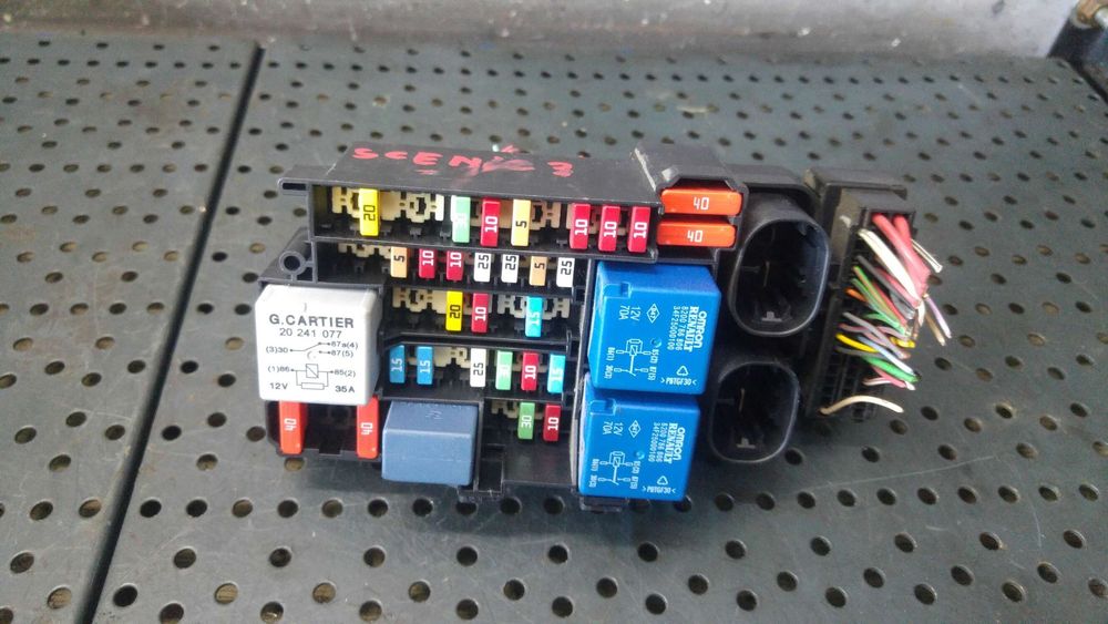 Panou sigurante 1.9 dci renault scenic 3 jz0 1 18013301d