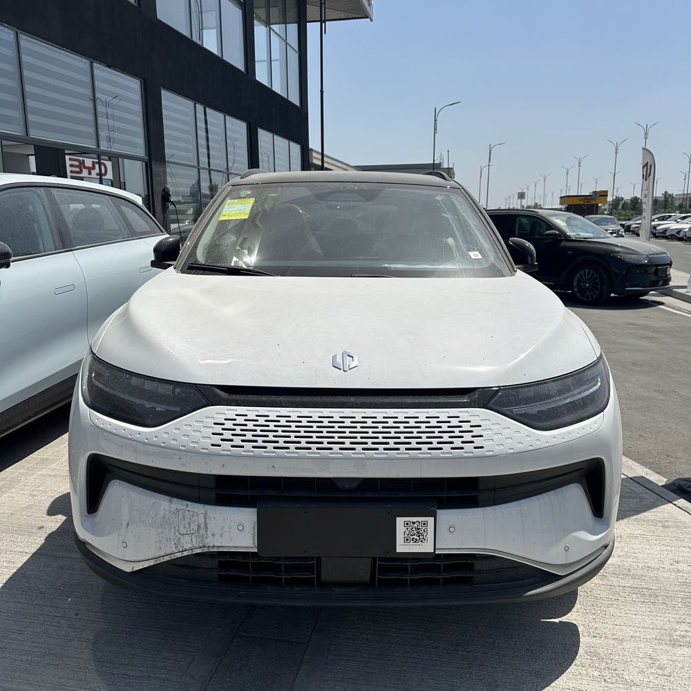 Leapmotor Cll Smart FULL pozitsiya restayling +Dop opsiya