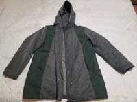 Продам б/у куртку женская размер 52