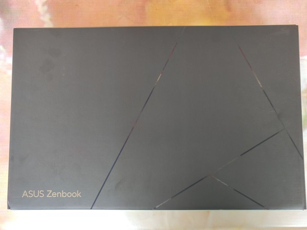 Asus ZenBook 14 OLED UX3404VA