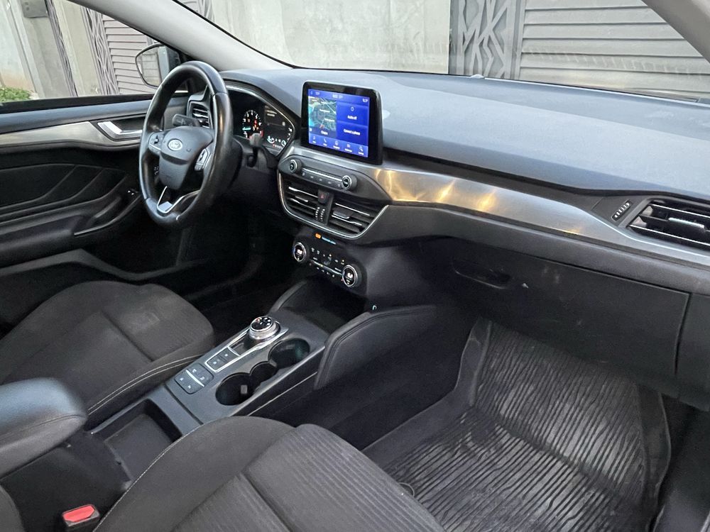 Ford Focus 1.0 Ecoboost Titanium Automata - Usor Avariat