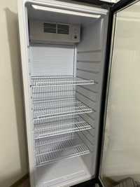 Холодильник-морозильник витрина