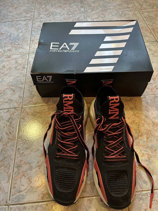 EA7 Emporio Armani/ Спортни обувки
