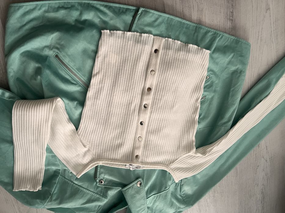 Bluza Bershka , S/36 , alba