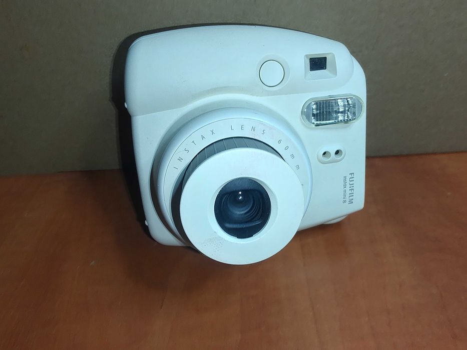 Aparat Camera foto Fujifilm Instax Mini 8