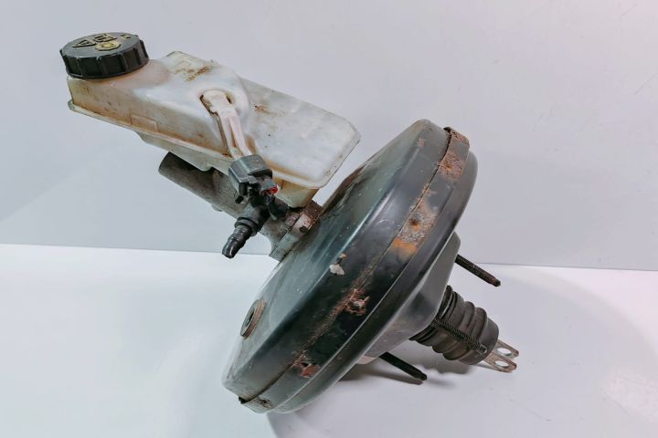 Tulumba Frana  cu pompa centrala 6M512B195FE Ford C-Max prima generat