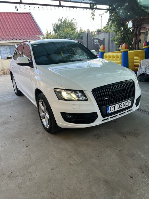 Audi Q5 S-line 2.0 TDI