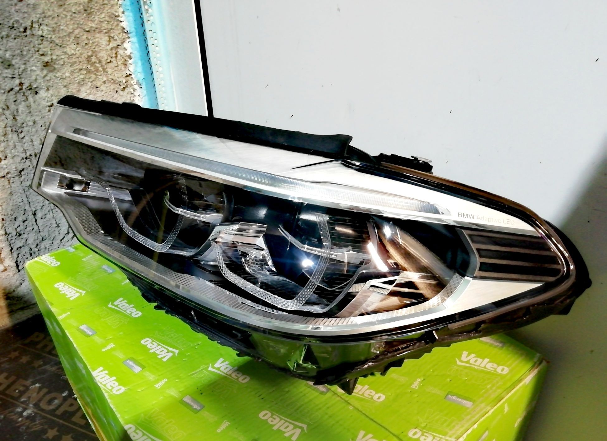 Фар Фарове за БМВ 5 Г30 Г31 Ф90 / BMW 5 G30 G31 M5 F90 Adaptive LED.