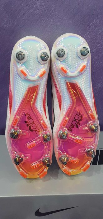 Професионални Бутонки Nike Air Zoom Mercurial Vapor 15 Elite SG