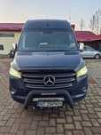 Mercedes-Benz Sprinter 319