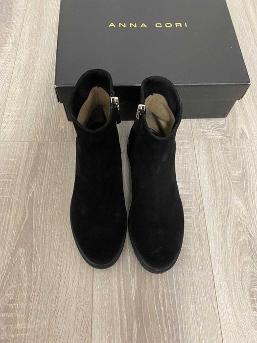 Ghete Ana Cori - masura 37-38 NOI, purtate de 3 ori!