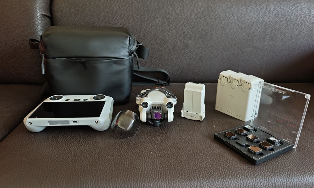 DJI Mini 3 pro fly more combo