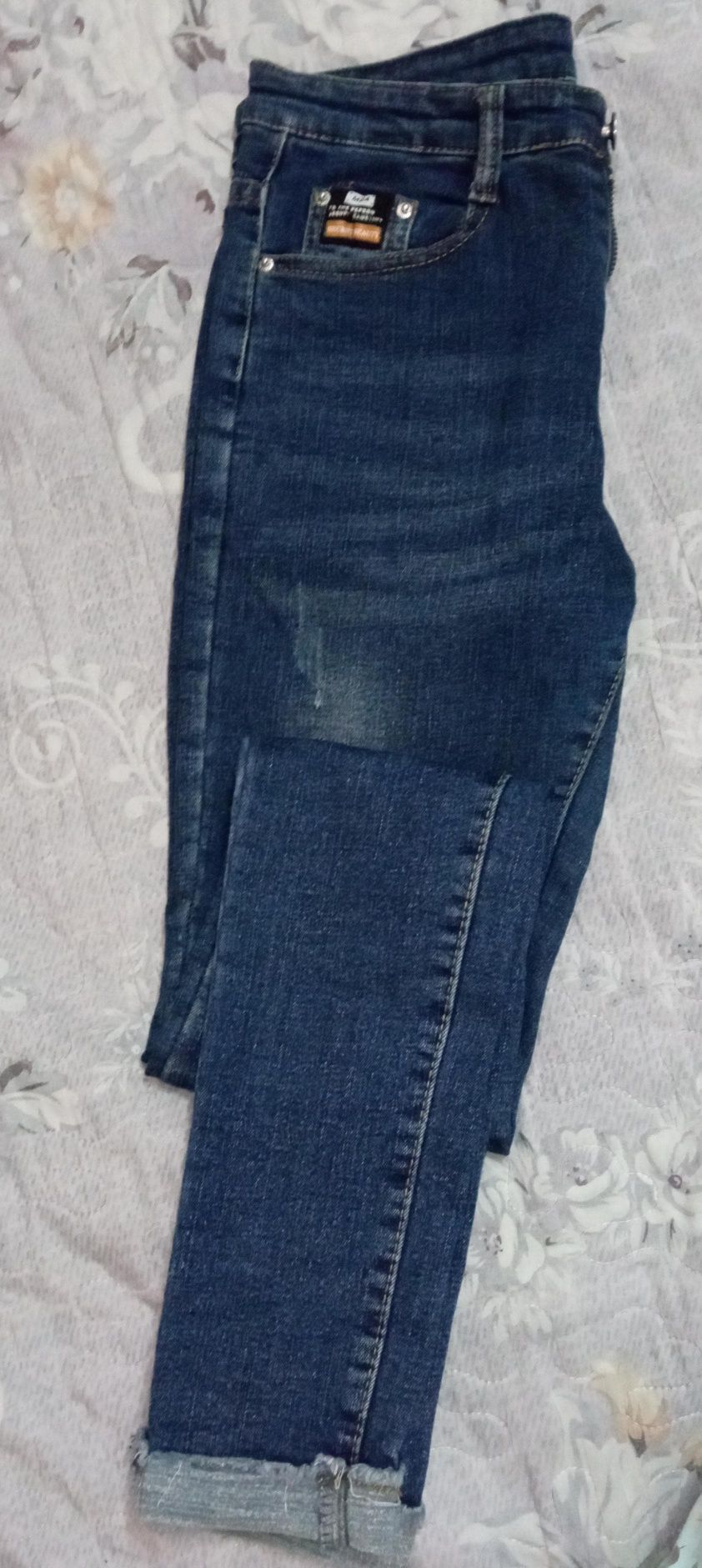 Женские джинсы новые