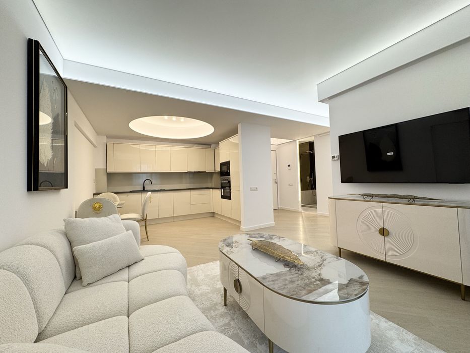 Cortina North 3 camere lux prima chirie proprietar