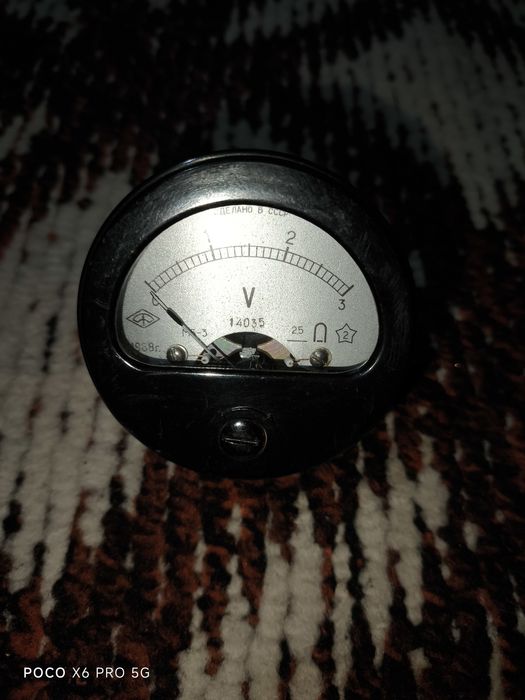 Вольтметр 1968 года