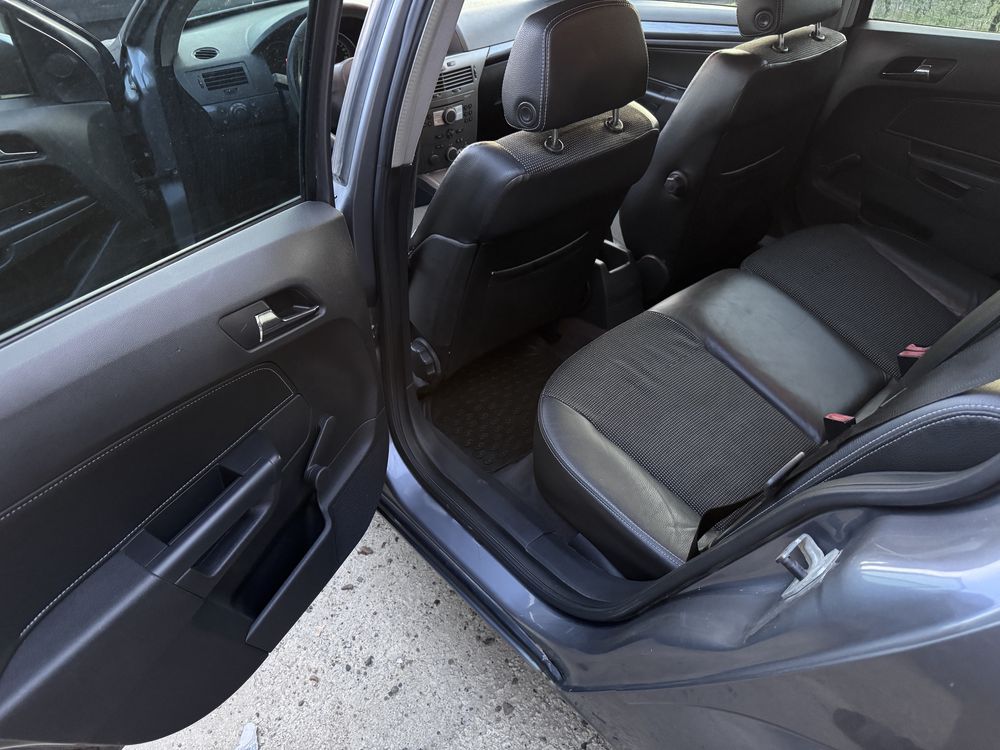 Opel astra H motor 1.9tdi 2004