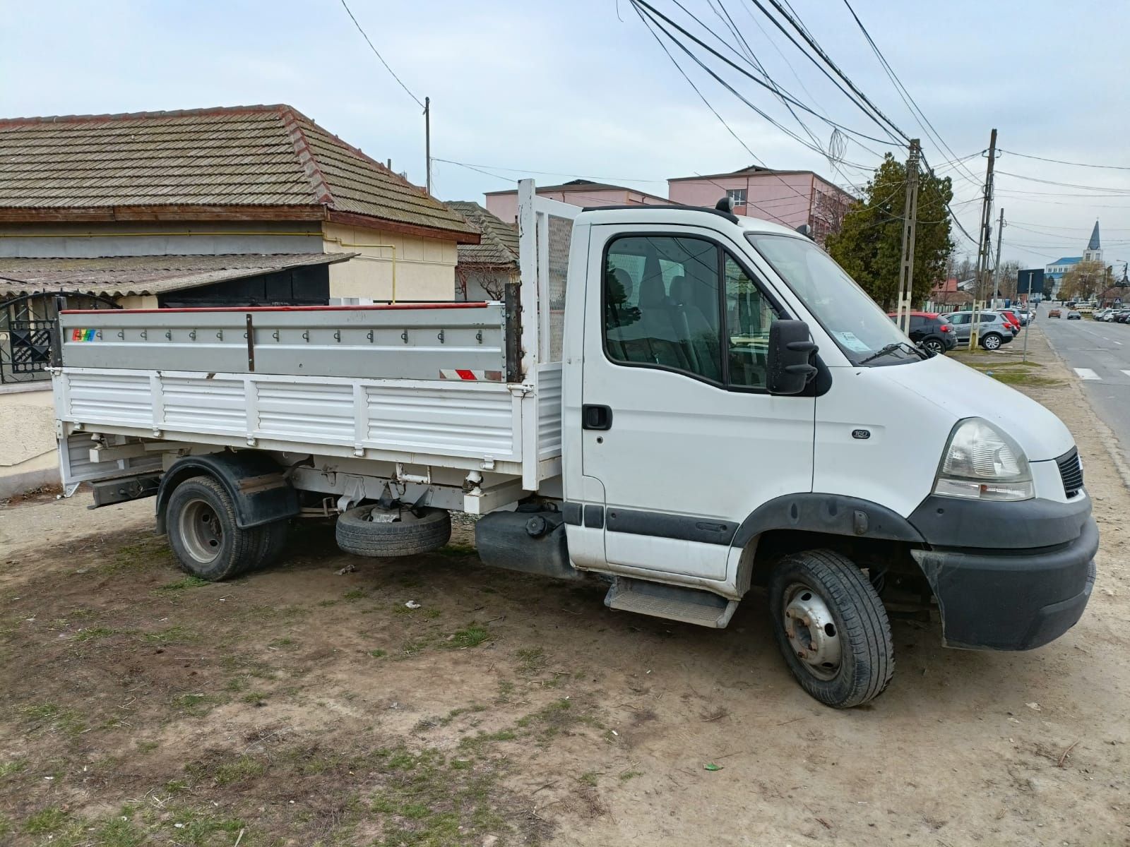 Transport marfa P.F.A. COCS ,piatra,nisip,lemne,mat. de construcții et