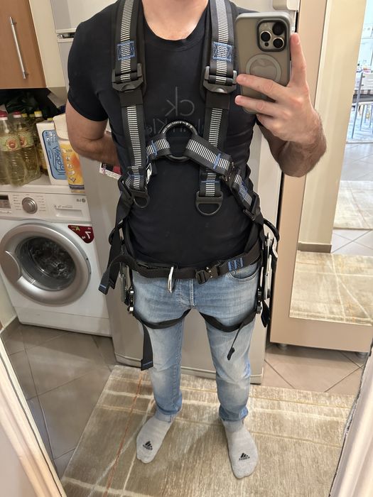 Harnes , ham alpinism nou nout