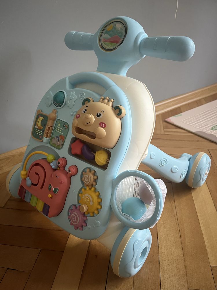 Уокър/масичка Chipolino