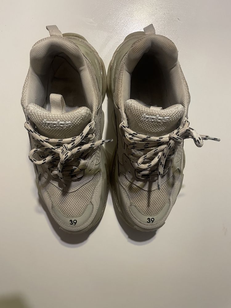 Balenciaga triple s 39