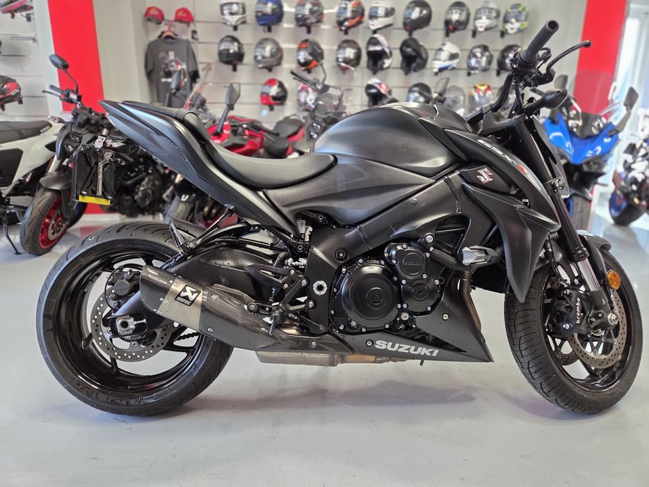 Suzuki gsx-s1000 2021