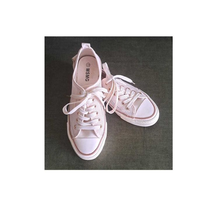 Patofi sport - Teniși bej – mărimea 41 (26,3 cm)