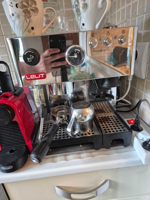 Vand Espressor manual cu manometru si rasnita Lelit PL  42