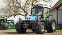 Tractor New Holland TR90 cu scaun reversibil/ volan reversibil