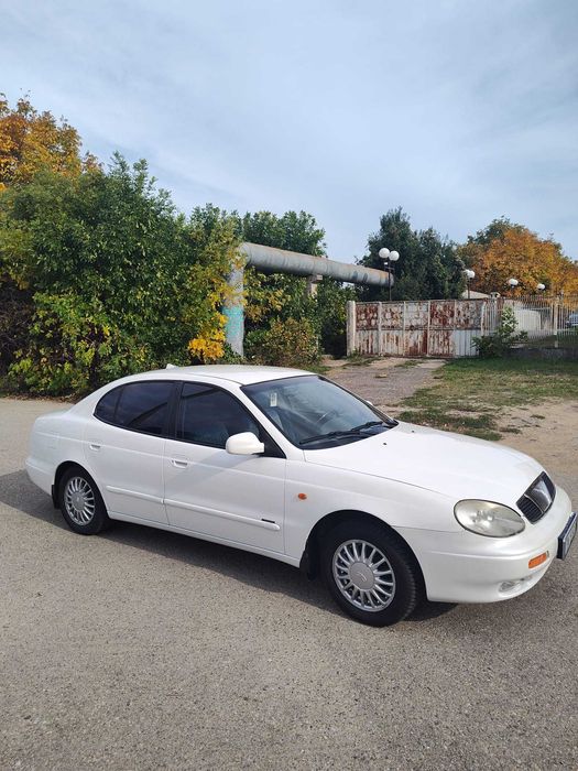 Limuzina Daewoo Leganza