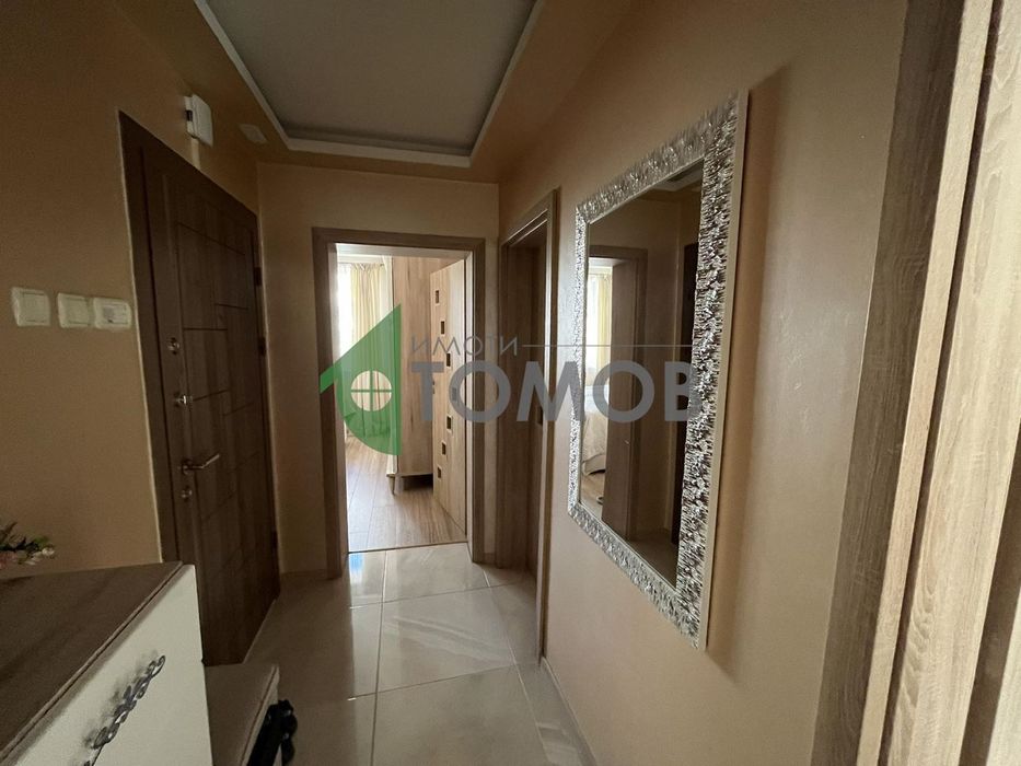 Продава се Тристаен апартамент в Шумен, Математическа гимназия - 103 кв.м за 1283 €/кв.м - Снимка #10