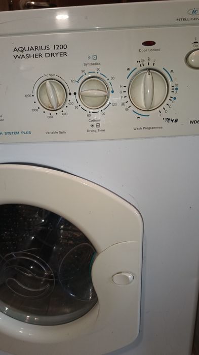 Пералня със сушилня Hotpoint