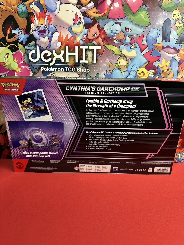 Pokemon TCG: S&V - Cynthia’s Garchomp Ex Premium Collection