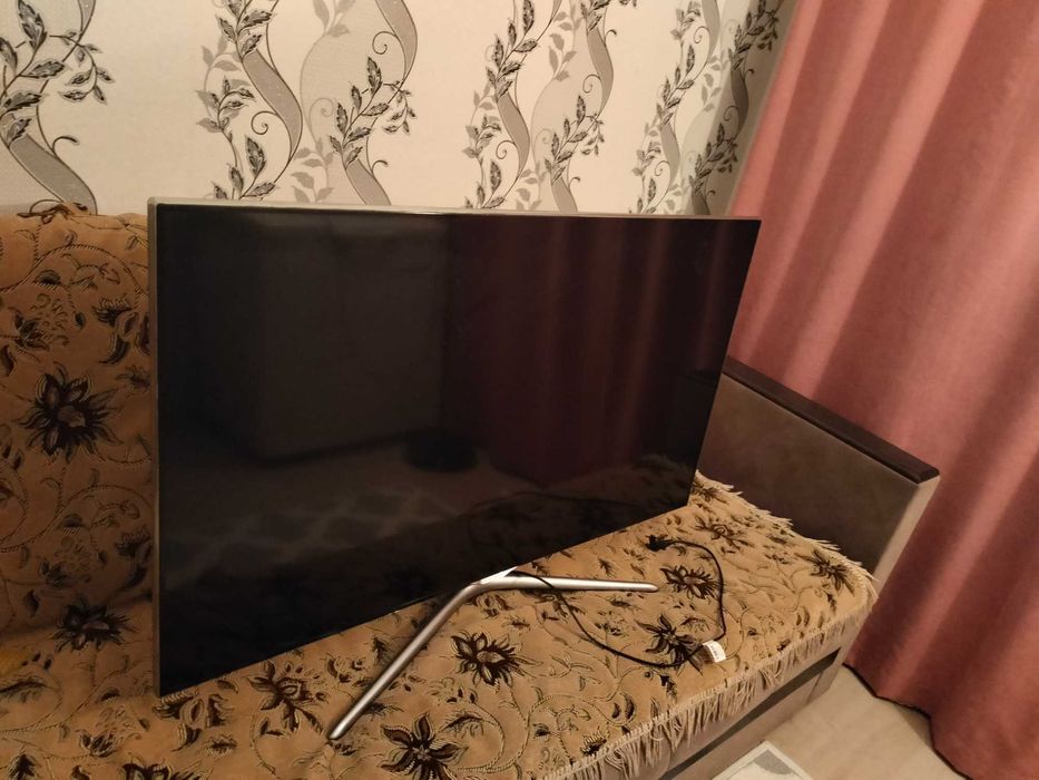 Продам телевизор Самсунг