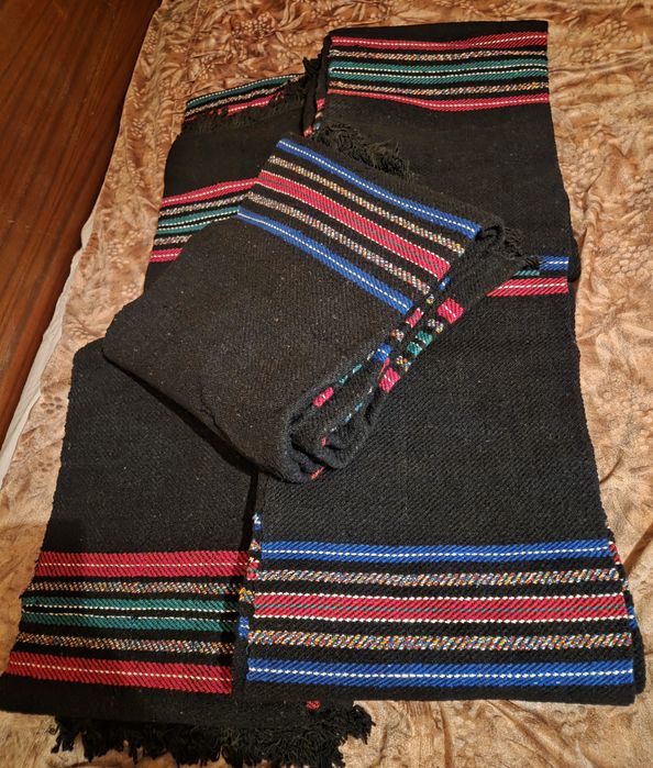 Нови ръчно тъкани черги от вълна. Общо 10бр. по 5 бр.в комплект.