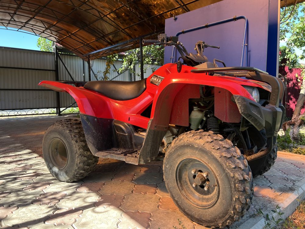 Продам квадроцикл Yamaha Grizzly 300