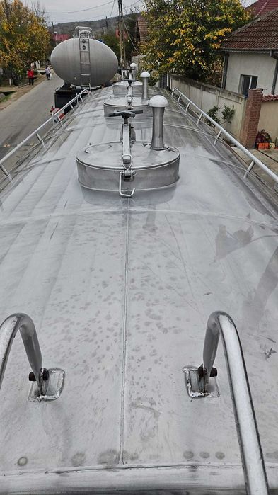 Remorca cisterna agricola