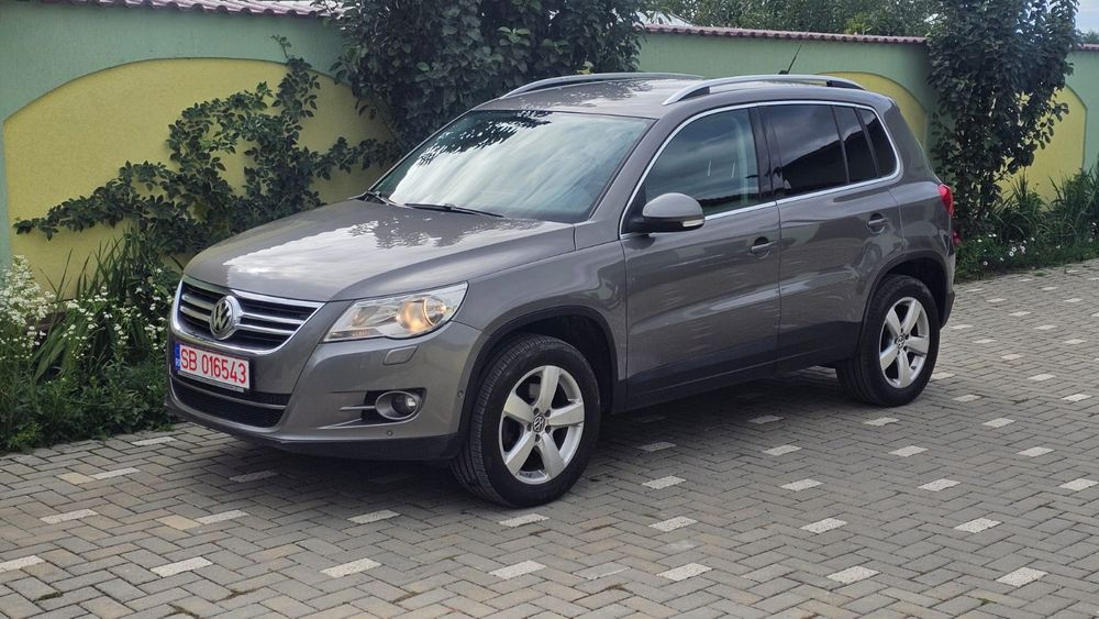 Volkswagen  Tiguan  4x4  EURO  5 An 2011-Camera marșarier,Navigație