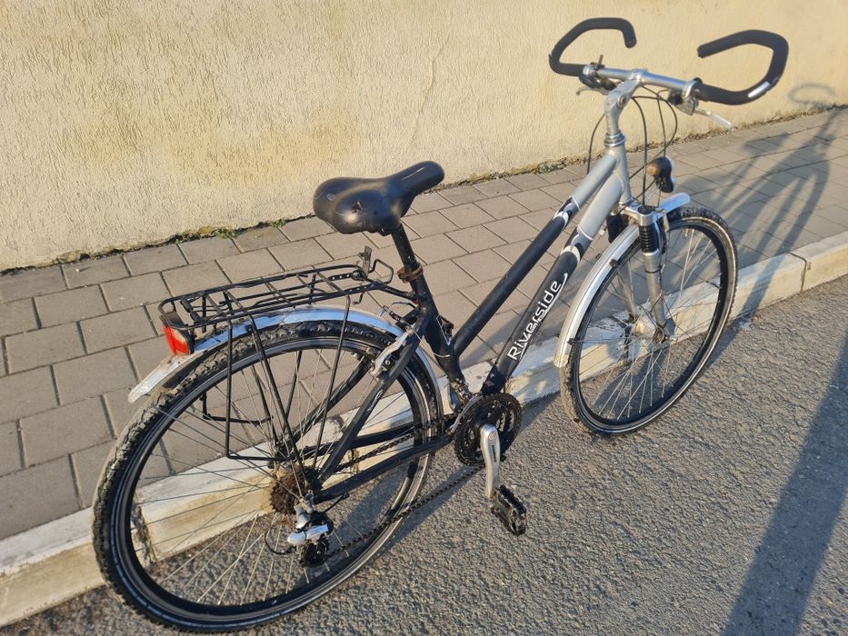 Bicicletă Riverside 28 dinam butuc