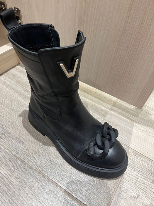 Stillo дамски боти естествена кожа