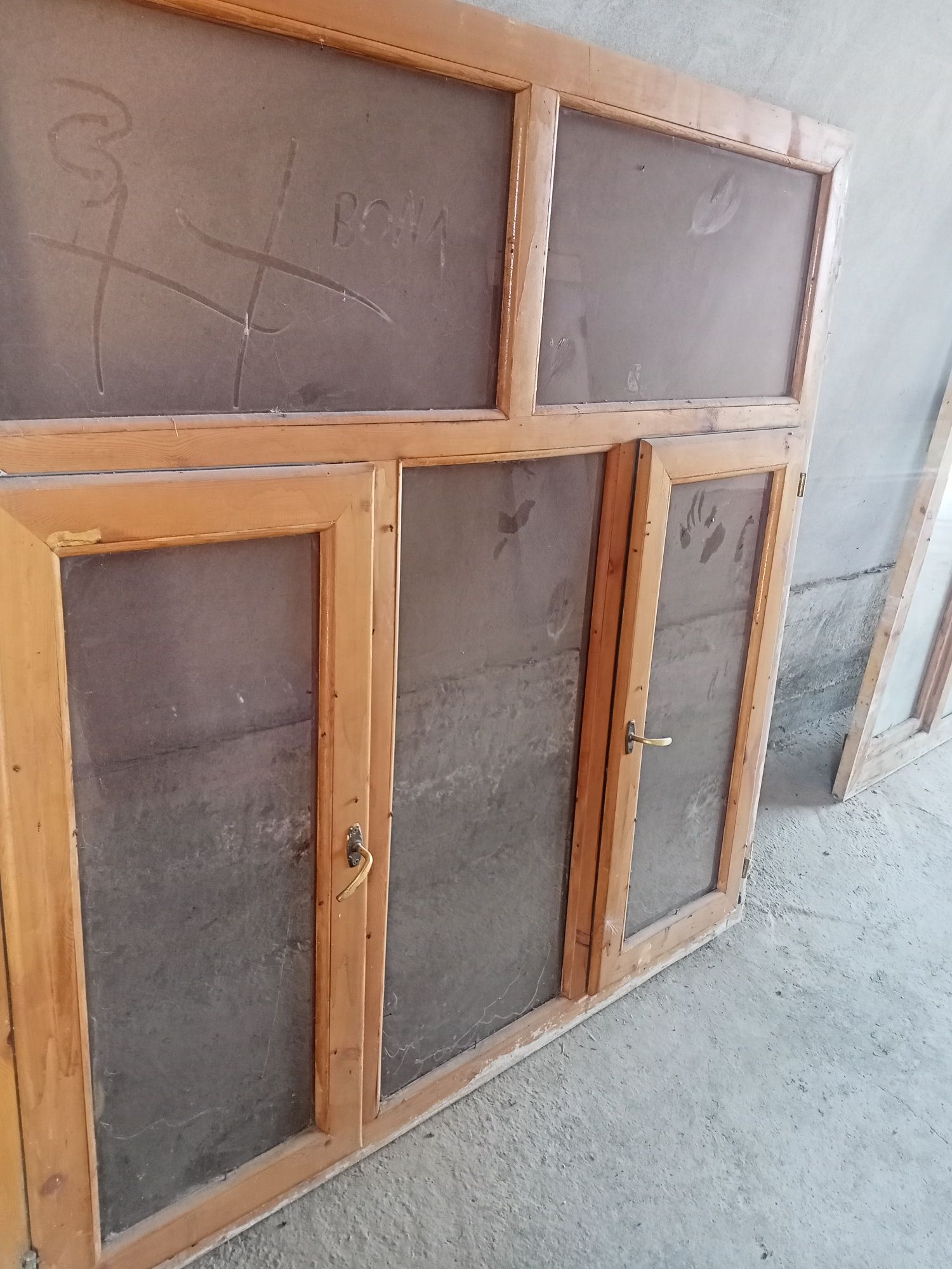 2ta deraza holati yaxshi 1.5 ga 1.5