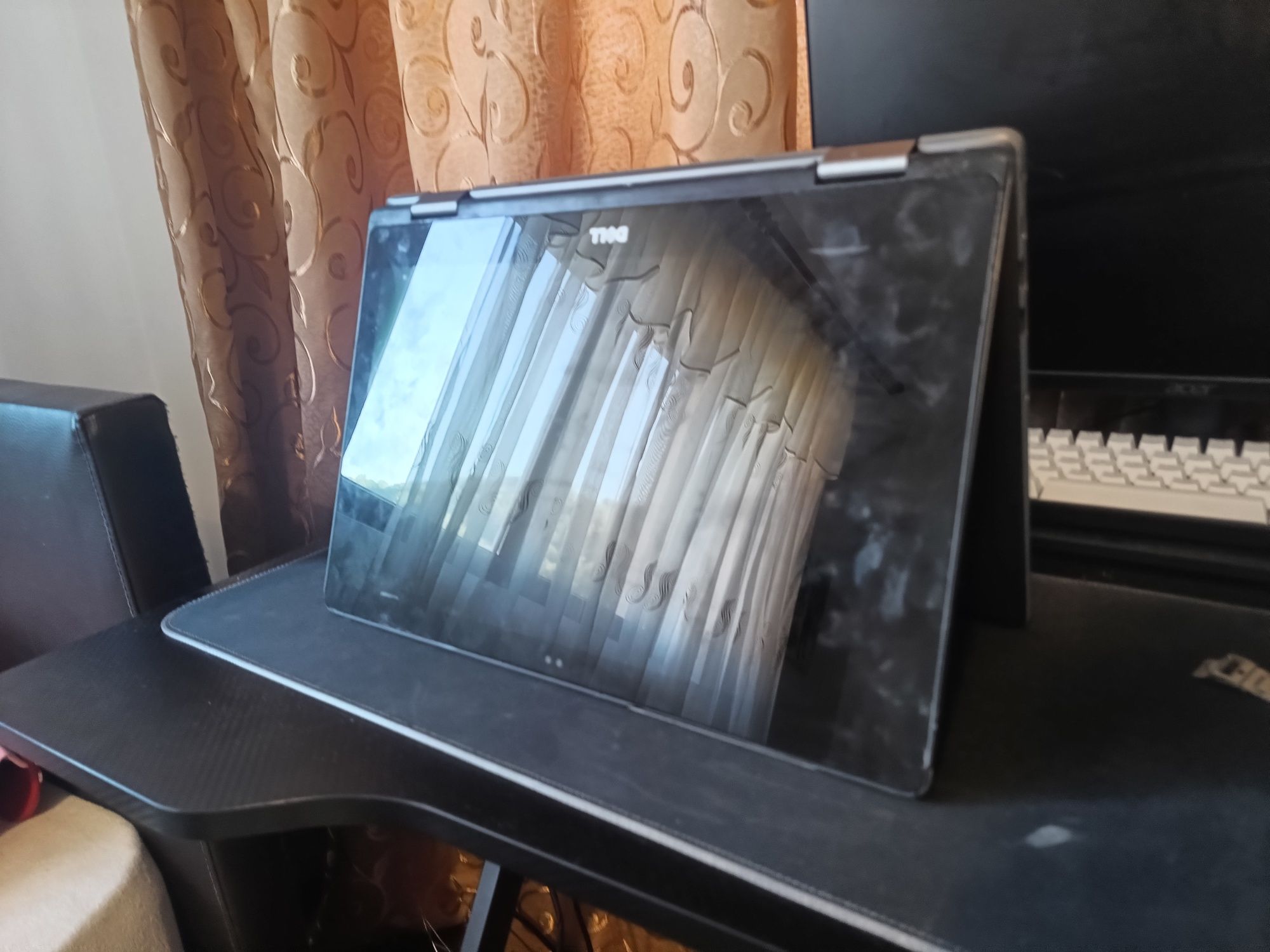 Dell inspiron 15 7576